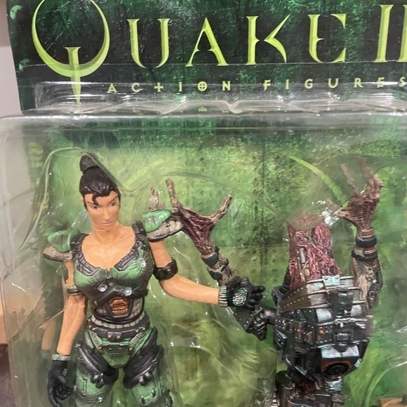 Quake 2 Jungle Marine Athena - Picture 2 of 3